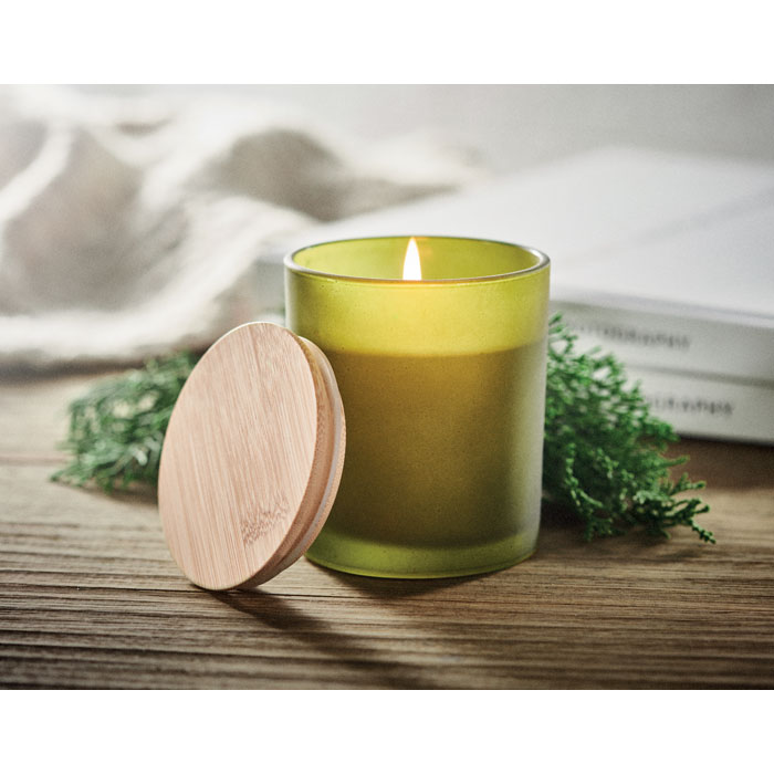 Plant based wax candle 120 gr Verde item ambiant picture