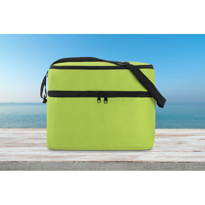 Cooler bag with 2 compartments Lime item ambiant picture