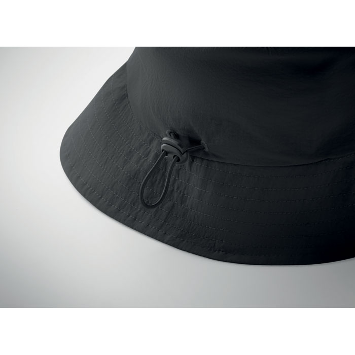 Cappellino impermeabile Nero item ambiant picture