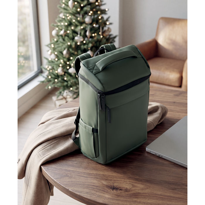 15" PU laptop backpack Verde Scuro item ambiant picture