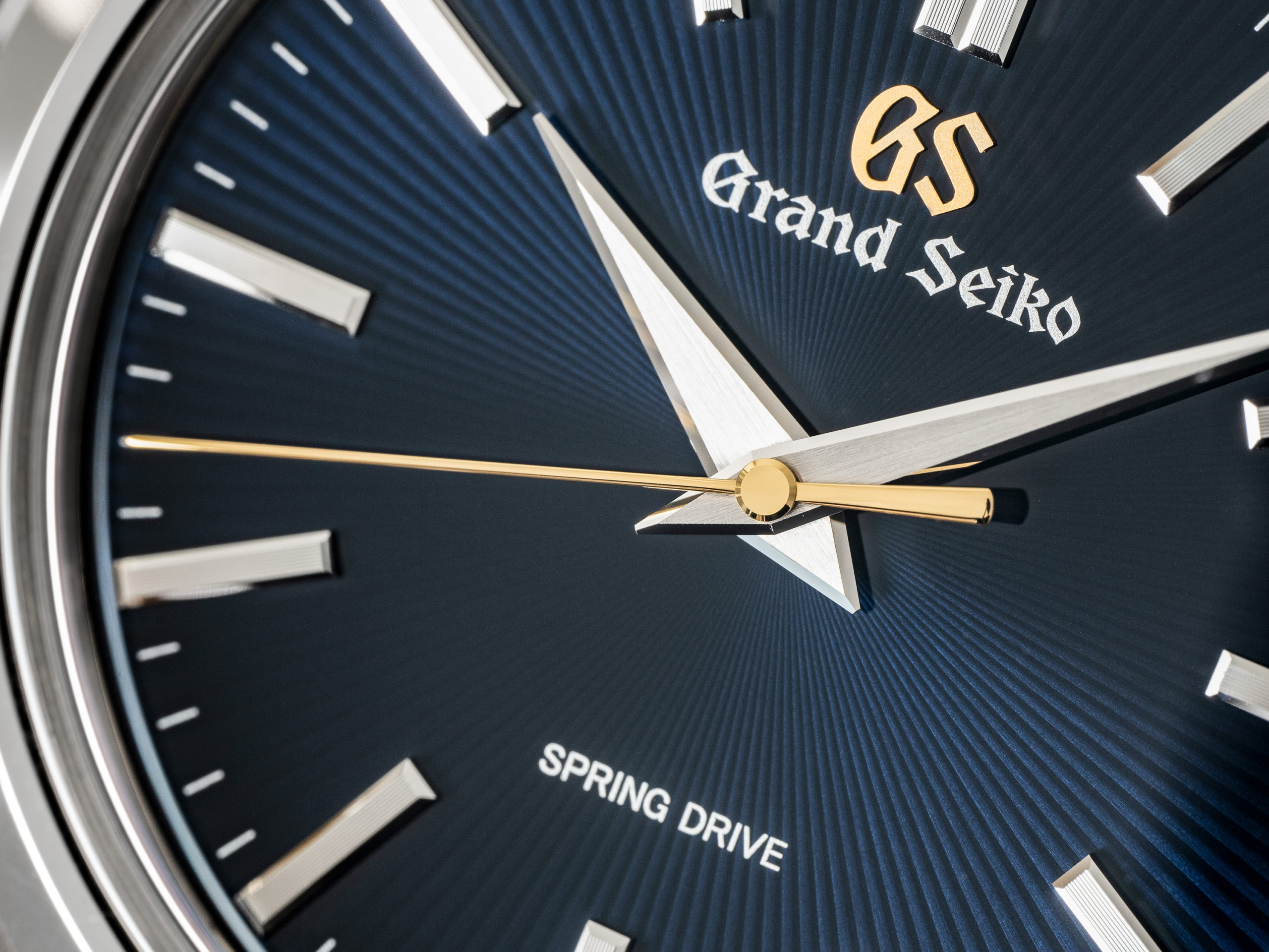 Grand-Seiko-SBGY009-44GS-Manual-Spring-Drive-4-scaled