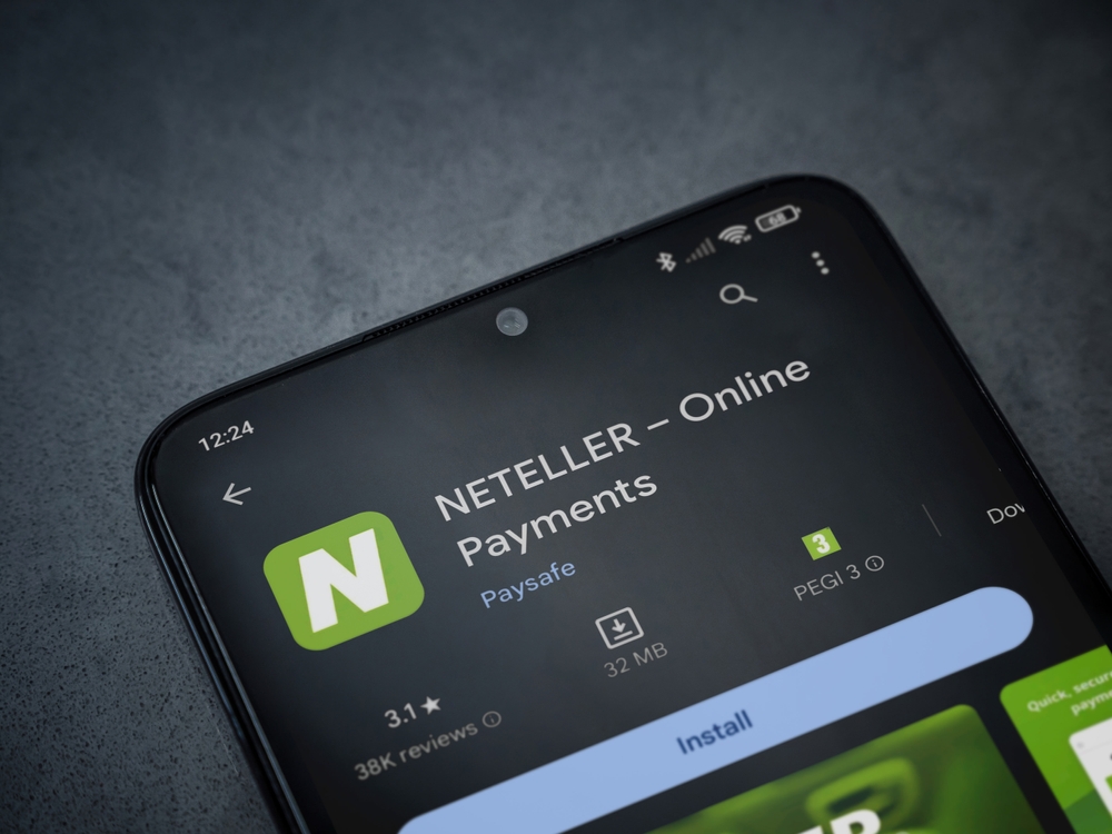 App,Neteller,Google,Play,Store,Foto,Di,Smartphone,Sullo,Store