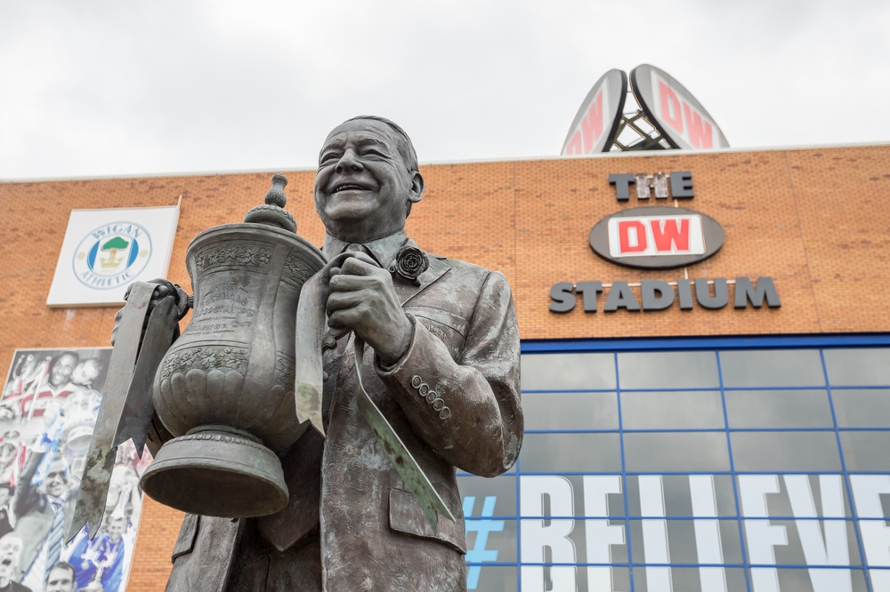 Statue,Of,Former,Wigan,Athletic,Owner,Dave,Whelan,Pictured,Holding