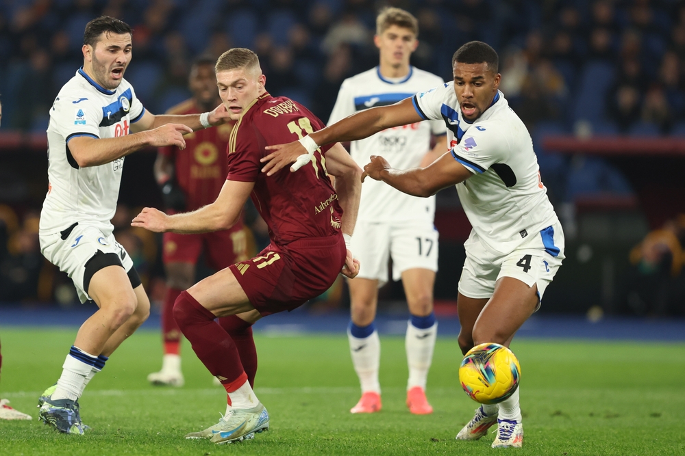 Rome,,Italy,2.12.2024,:,Sead,Kolasinac,Of,Atalanta,,,Artem,Atalanta-Roma