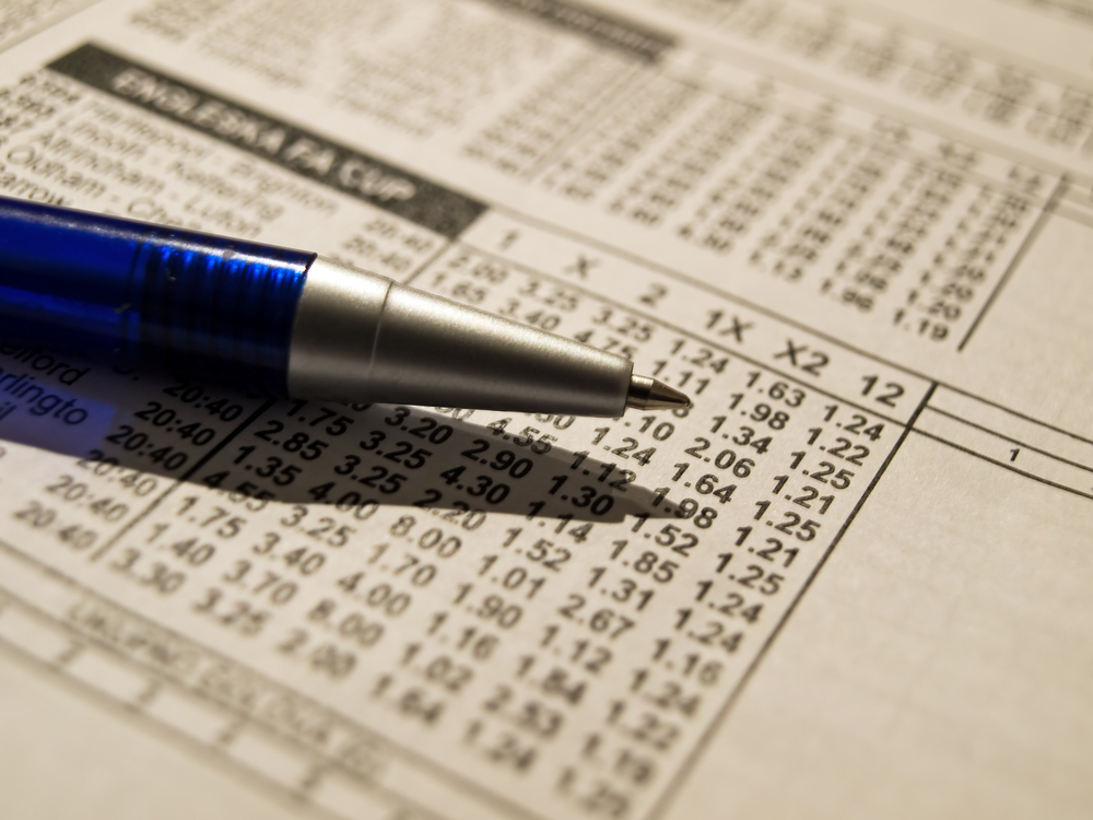 Closeup,Of,Pencil,On,A,Betting,Wager's,List,Turno,2,VNL,Maschile