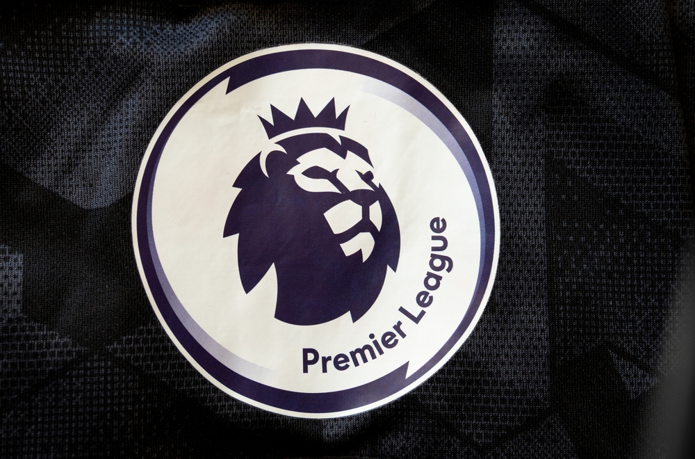 Close,Up,To,Shield,,Logo,Of,The,Premier,League,,English,Chi,Vincerà,La,Premier League,2025/2026