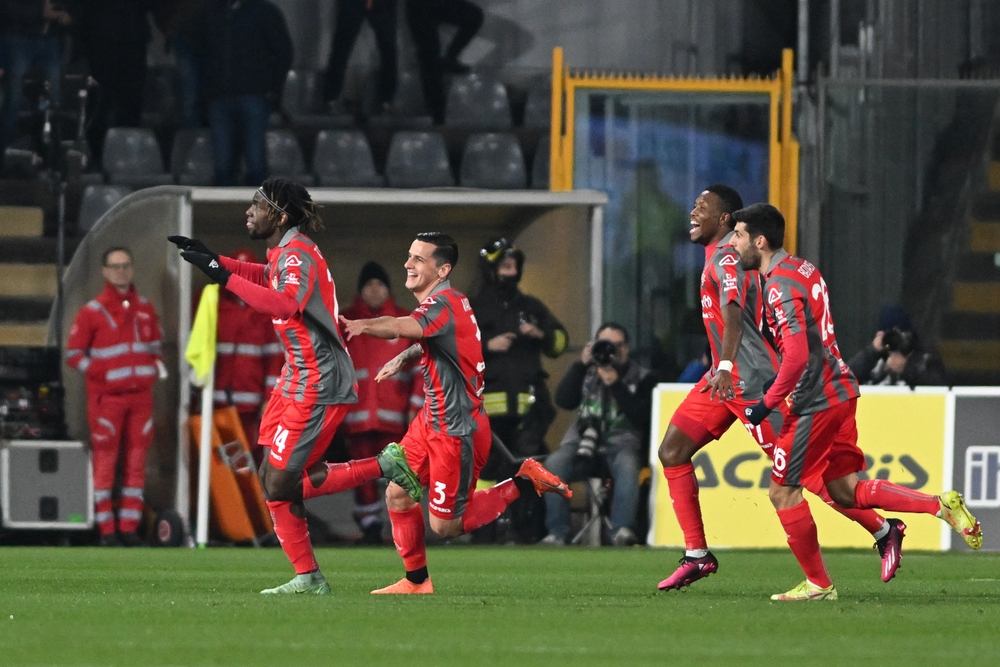 Us,Cremonese,And,As,Roma,Serie,A,Match,On,February,Verona-Cremonese