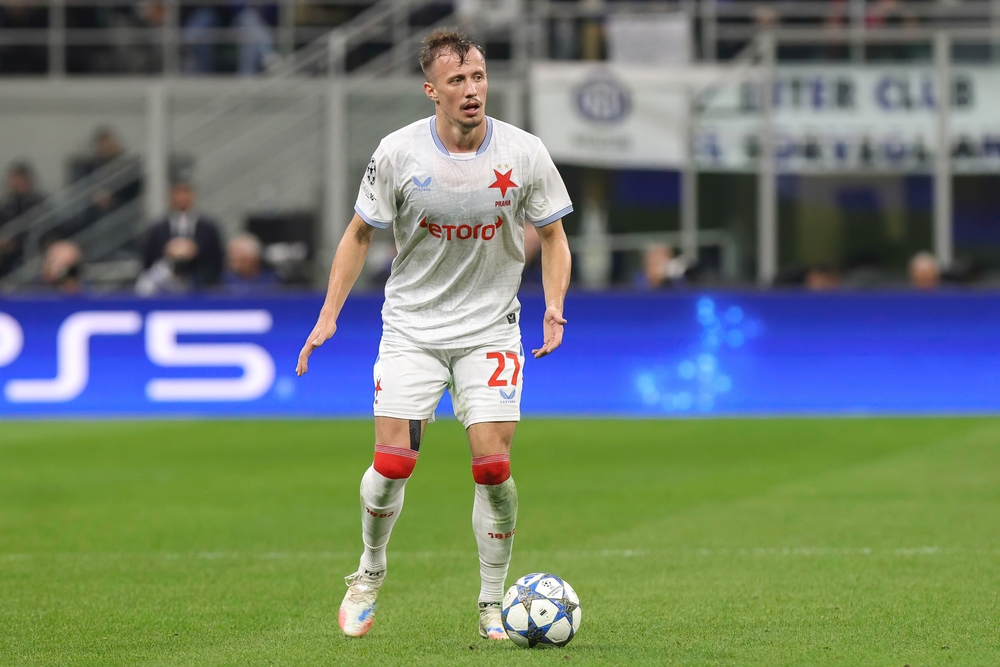 Italy,,Milan,,2025,09,30:,Tomas,Vlcek,(slavia,Praha),Takes,Atalanta-Slavia Praga