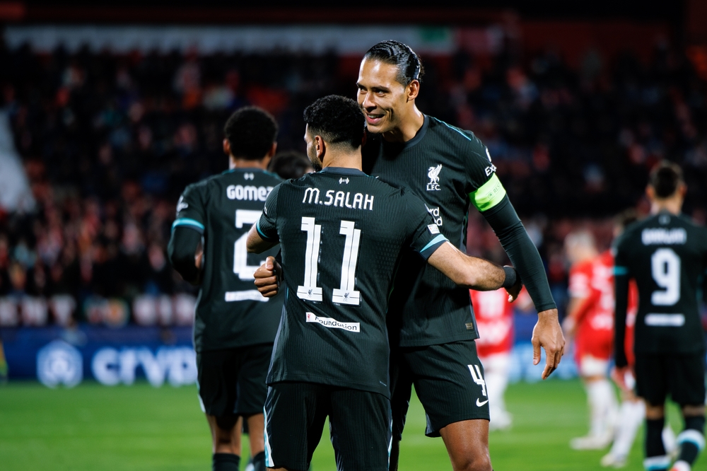 Girona,,Spain.,10th,Dec,,2024.,Mohamed,Salah,(l),And,Van,Liverpool-Aston Villa