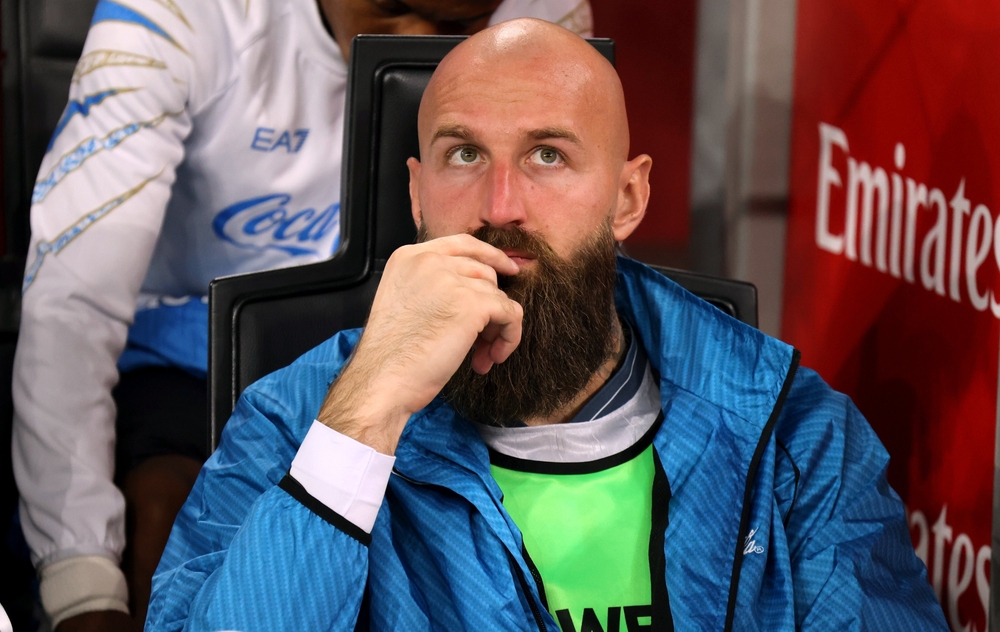 Milan,,Italy, ,September,28,,2025:,Vanja,Milinkovic savic,Of,Napoli,scommesse multiple Under/Over 9a giornata di Serie A