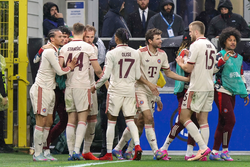 Italy,,Milan,,2025,04,16:,Harry,Kane,(bayern,M.),Scores,Arsenal-Bayern