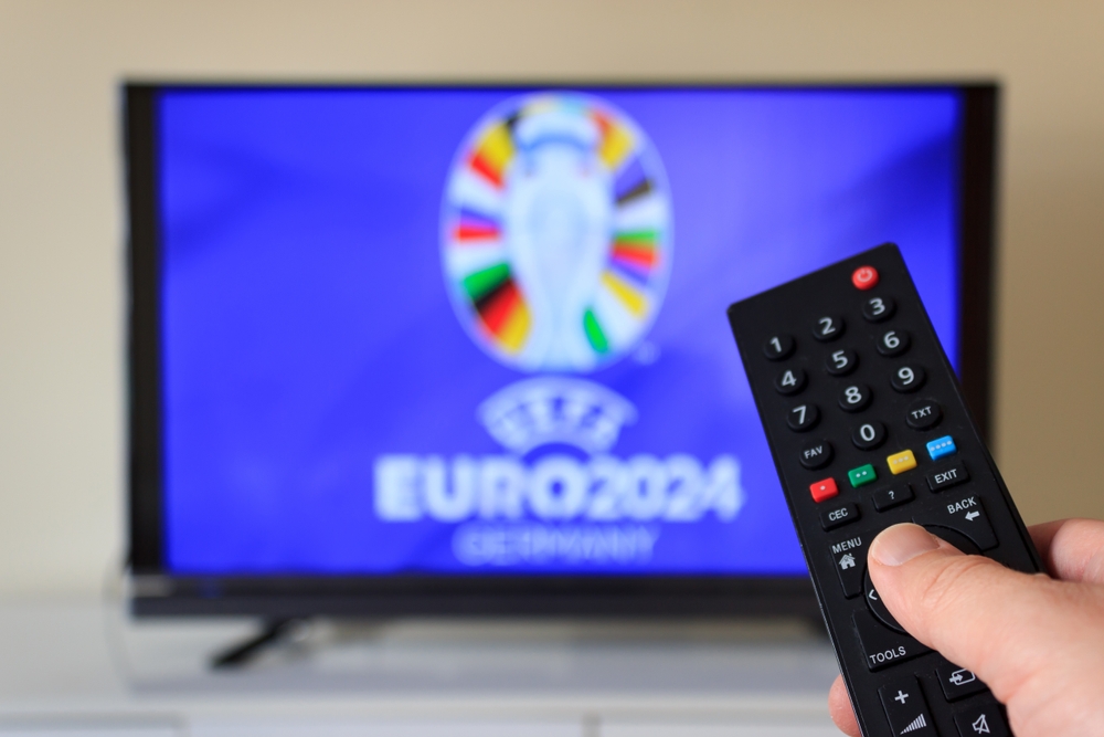 Bursa,,Turkey, ,October,14,,2022:,Man,Holding,Tv,Remote