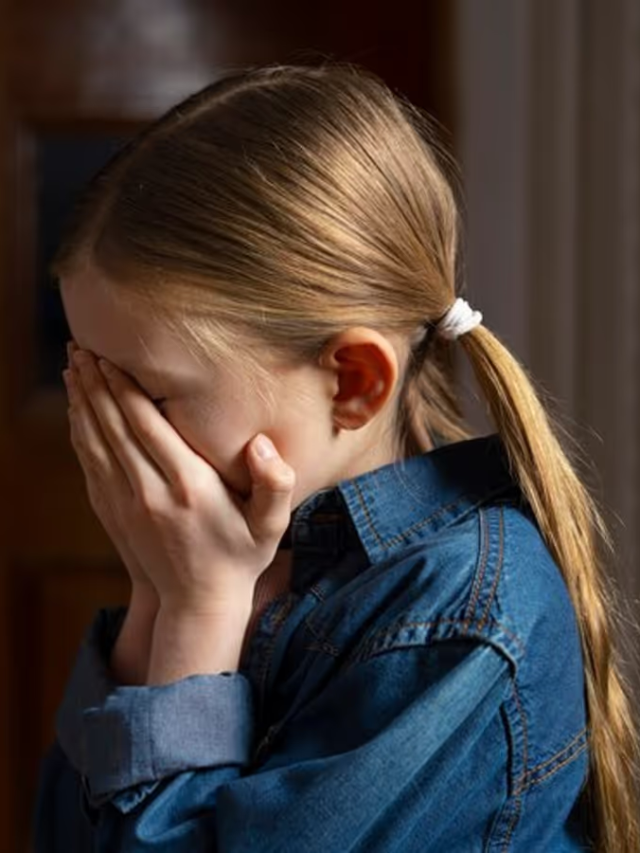 बच्चो में डिप्रेशन से जुड़े लक्षण का ऐसे लगाए पता
