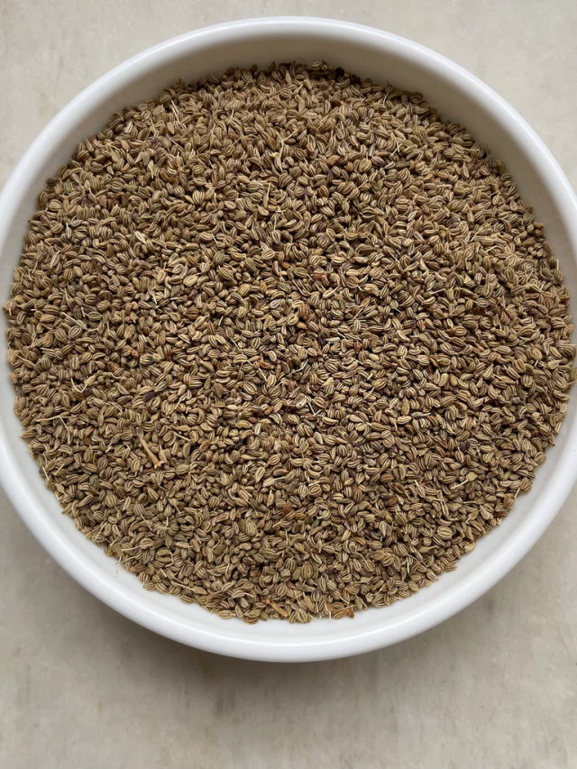 सुबह खाली पेट अजवाइन खाने के फायदे