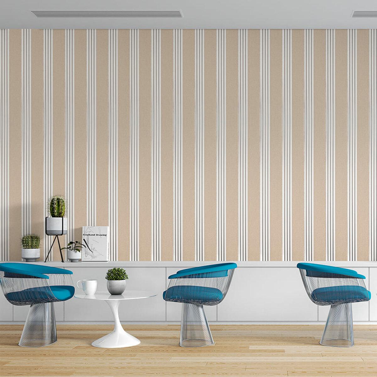 Декоративные рейки для стен 160х2900 мм в интерьере — бежевые рейки с серебром