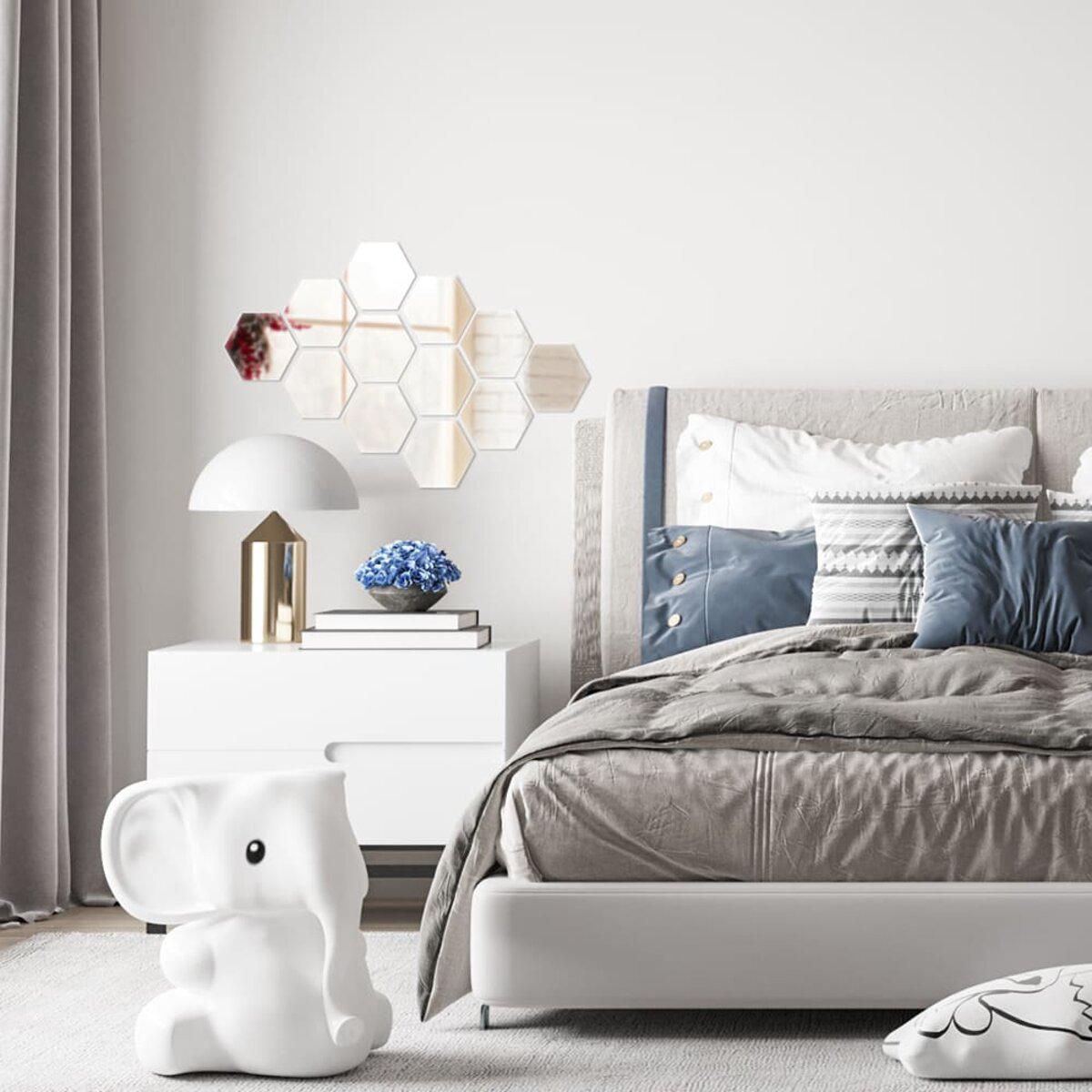 Зеркальные акриловые шестиугольники 80x70 мм в интерьере — акриловые зеркальные шестиугольники для интерьера