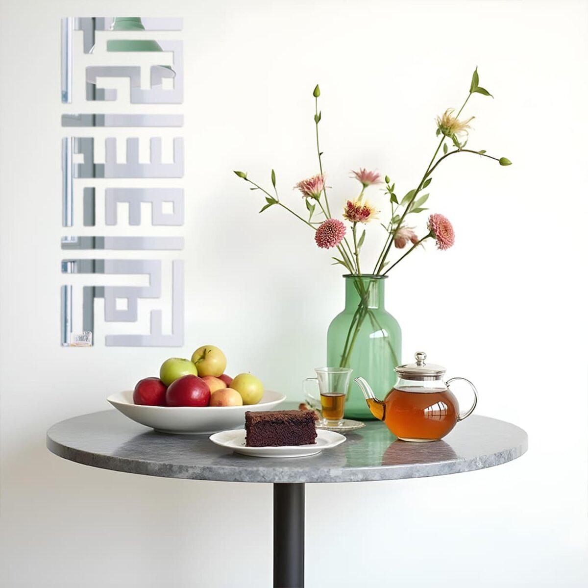 Самоклеющиеся зеркальные наклейки из акрила в интерьере — набор зеркальных декоративных элементов 9 шт