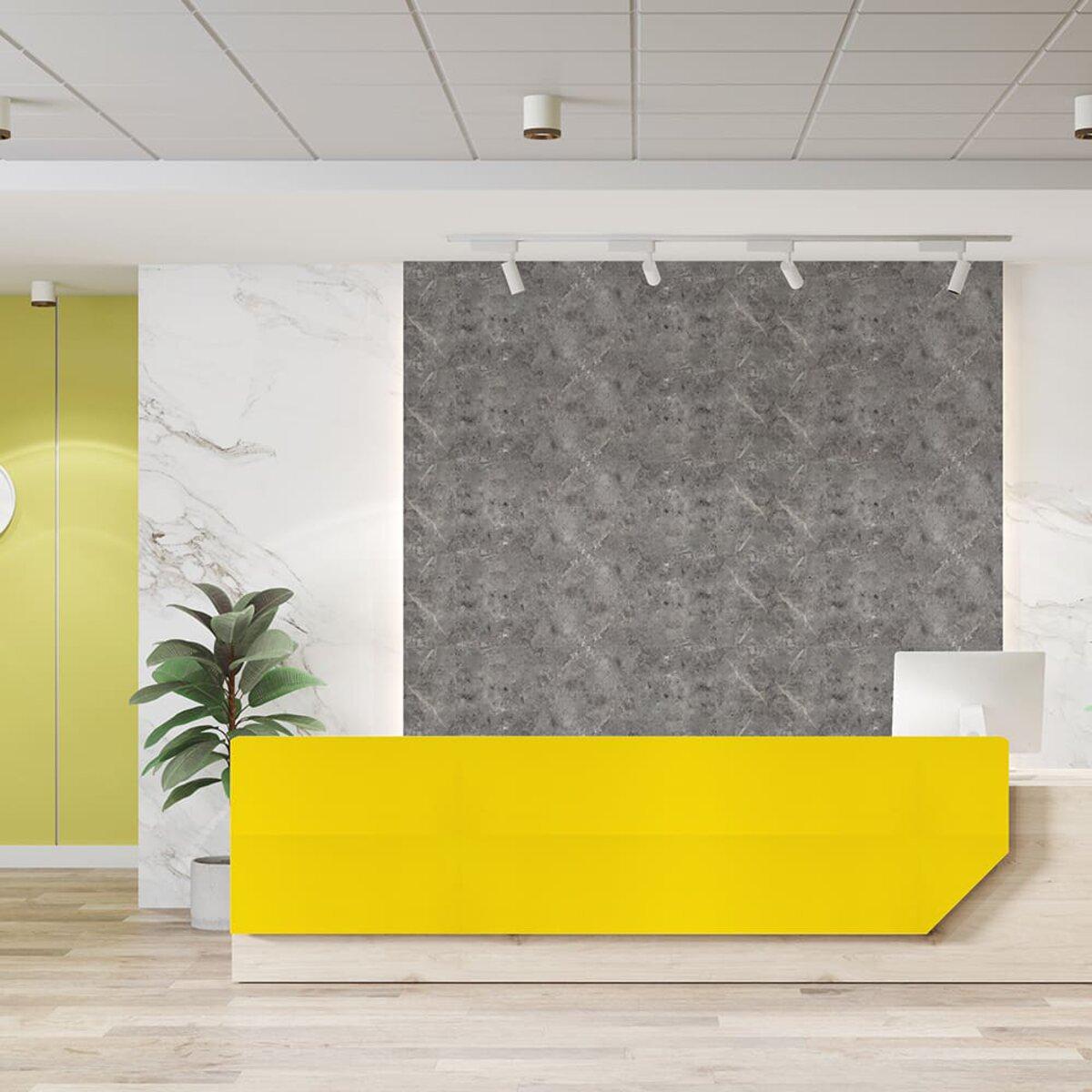 Самоклеящаяся PET плитка 600x300 мм в интерьере — стеновая панель имитация камня