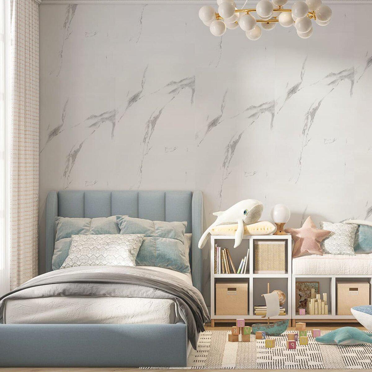 Интерьер с обоями под мрамор — влагостойкие обои для кухни и спальни, теплоизоляционные декоративные обои