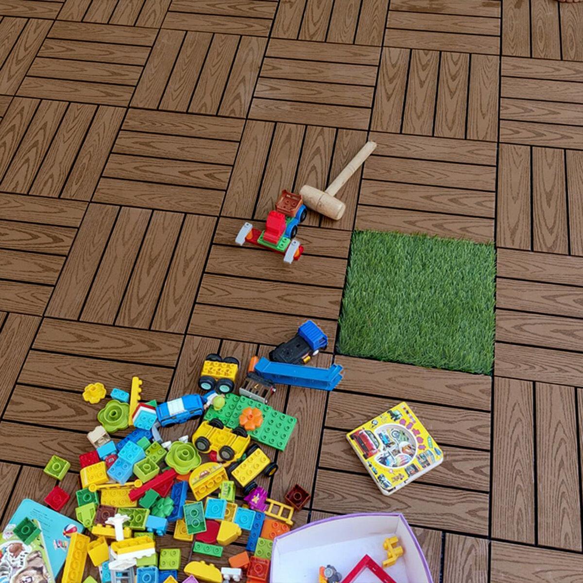 Терасна плитка з ДПК темний дуб у зоні відпочинку, біля басейну та на балконі