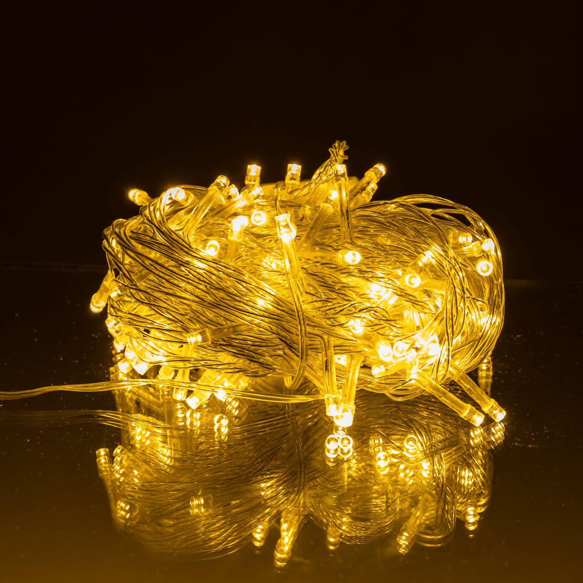крупный план 120 LED светодиодная гирлянда нить, теплое желтое свечение