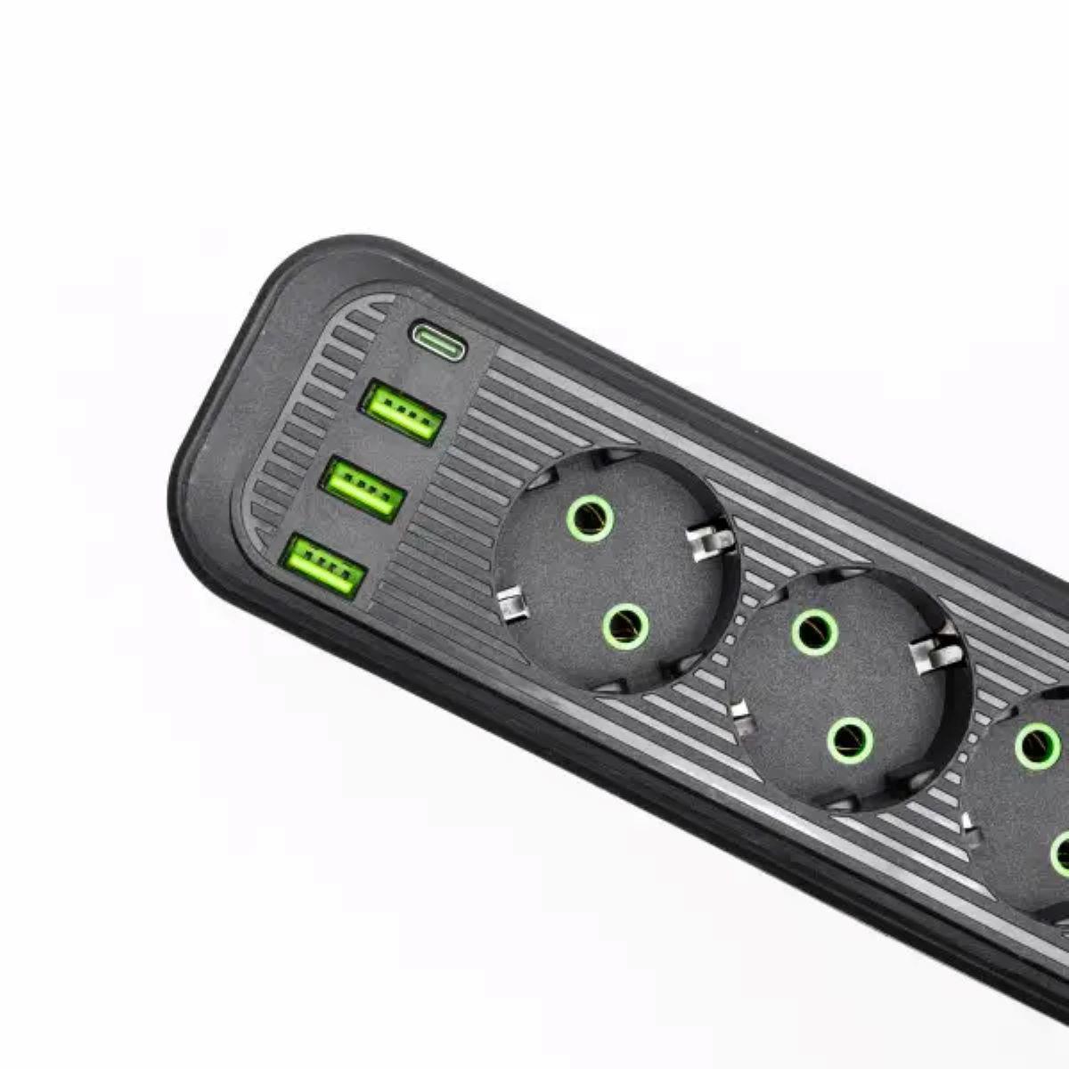 Подовжувач із USB-C та трьома USB-A портами для заряджання гаджетів