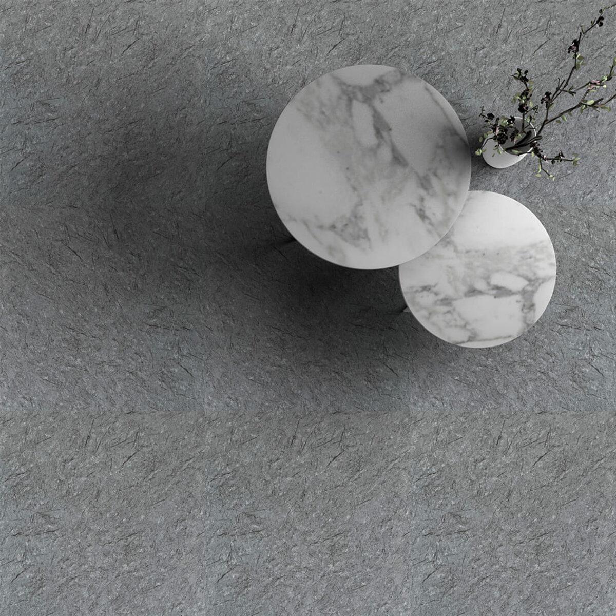 LVT плитка 600x600 серый камень в интерьере — самоклеящаяся виниловая плитка влагостойкая