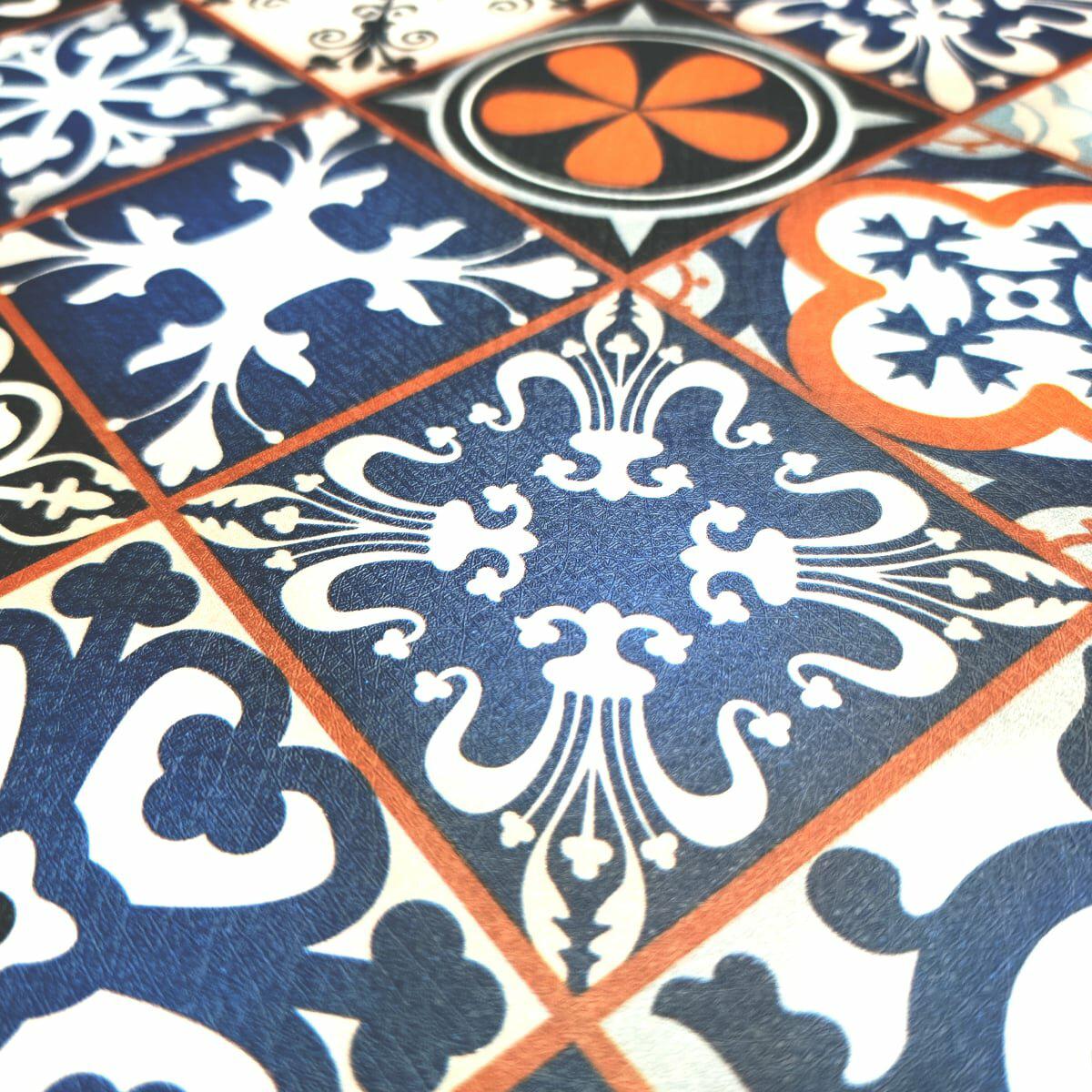 Рельефная матовая самоклеящаяся пленка с синим орнаментом крупный план