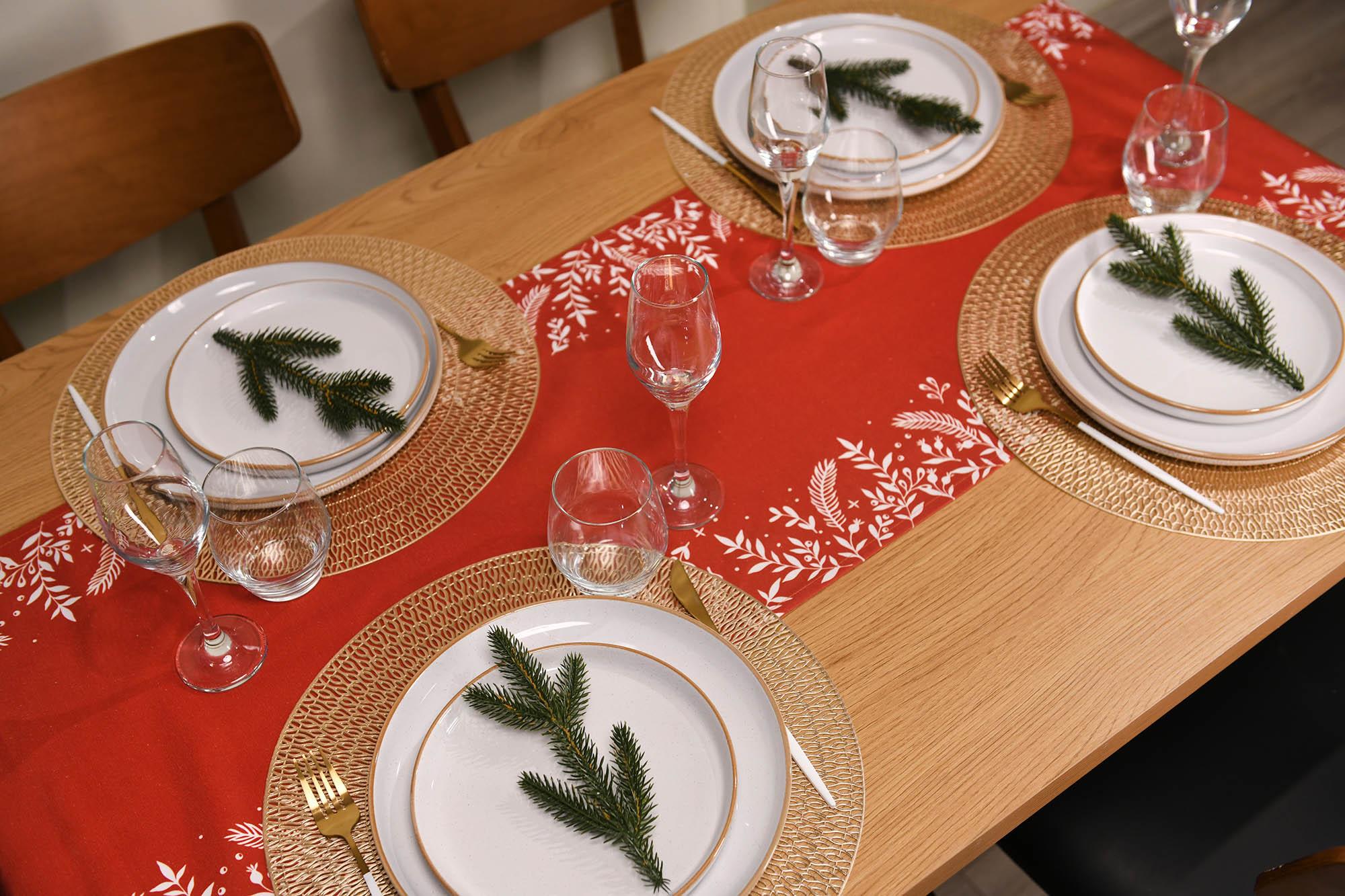 Раннер красный 40x140 см на столе, праздничная дорожка для сервировки