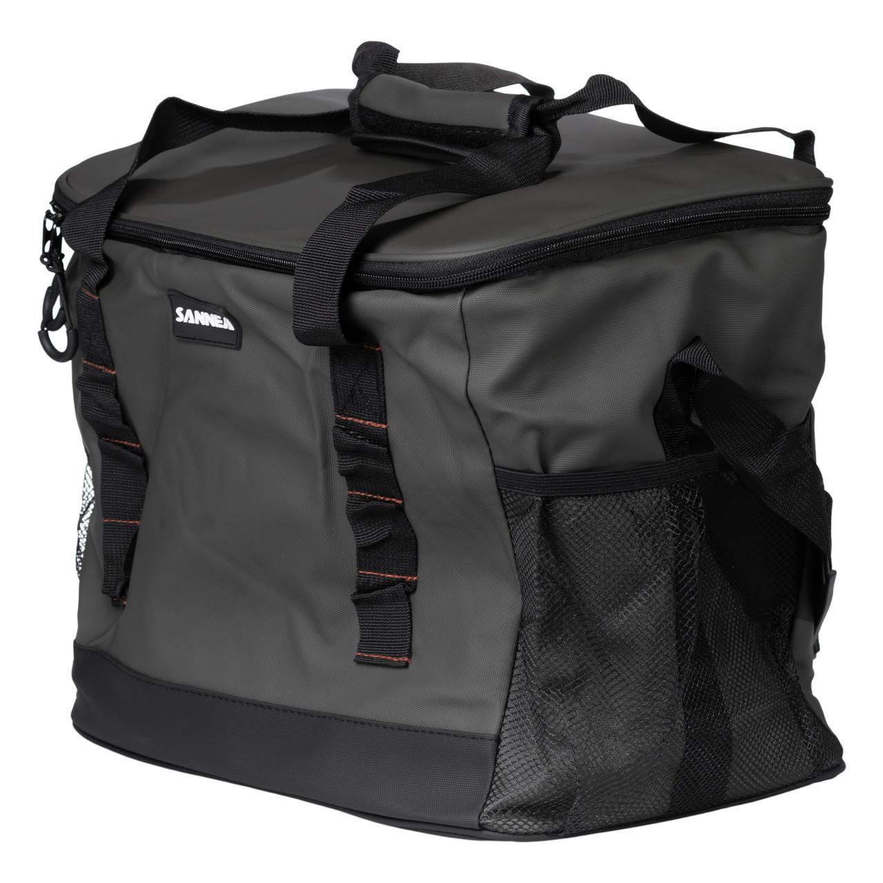 термосумка SANNEA угловой ракурс мягкая сумка-холодильник на 25 литров с боковыми карманами