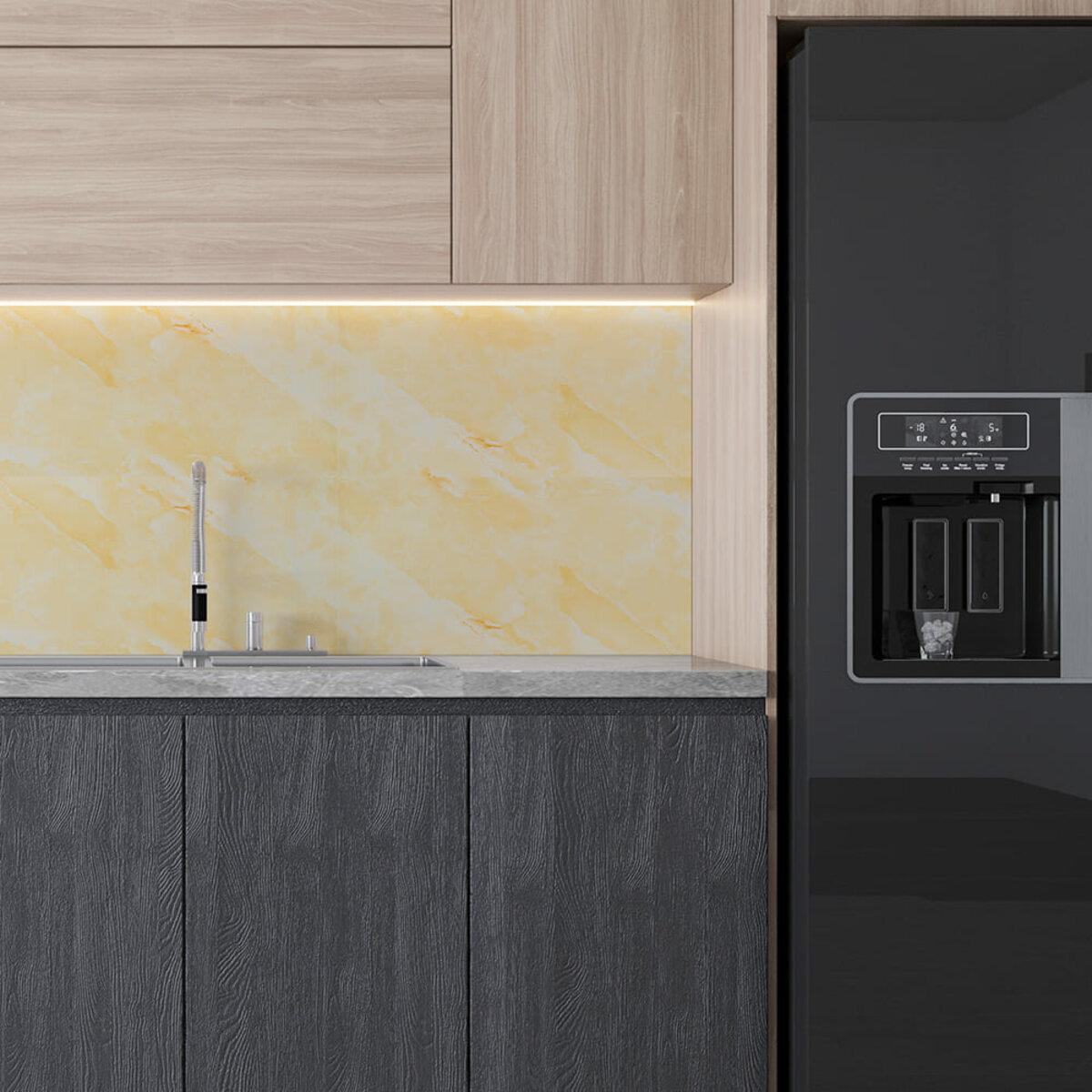 самоклеящаяся PET плитка 600x300 в интерьере фартук кухни, влагостойкая панель