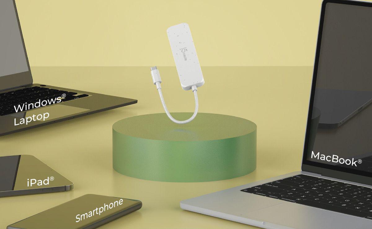 Компактний хаб USB-C J5create з двома портами USB-A та двома портами USB-C 3.2