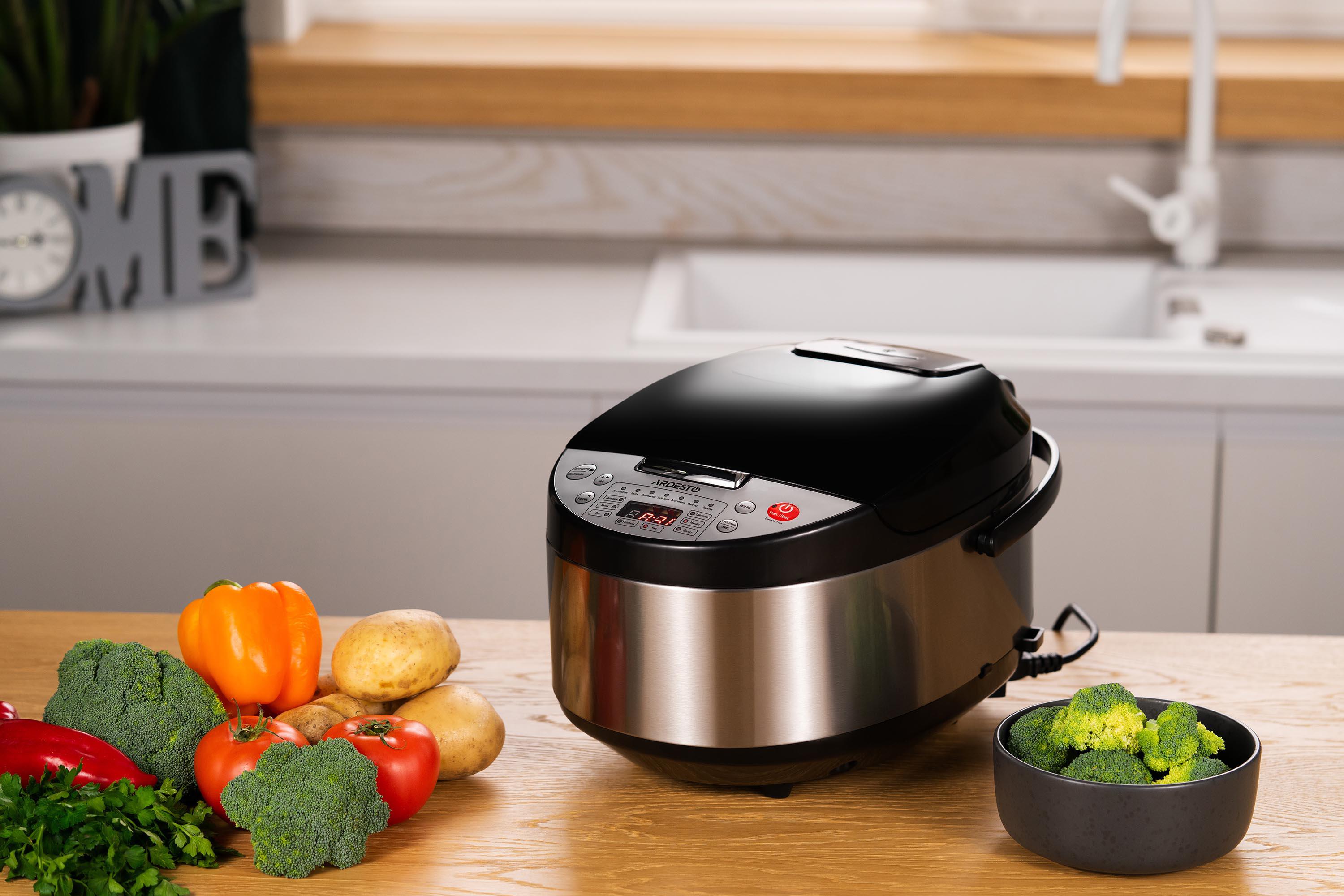 мультиварка с литой чашей Ardesto — готовка в кухонном интерьере, 5 л