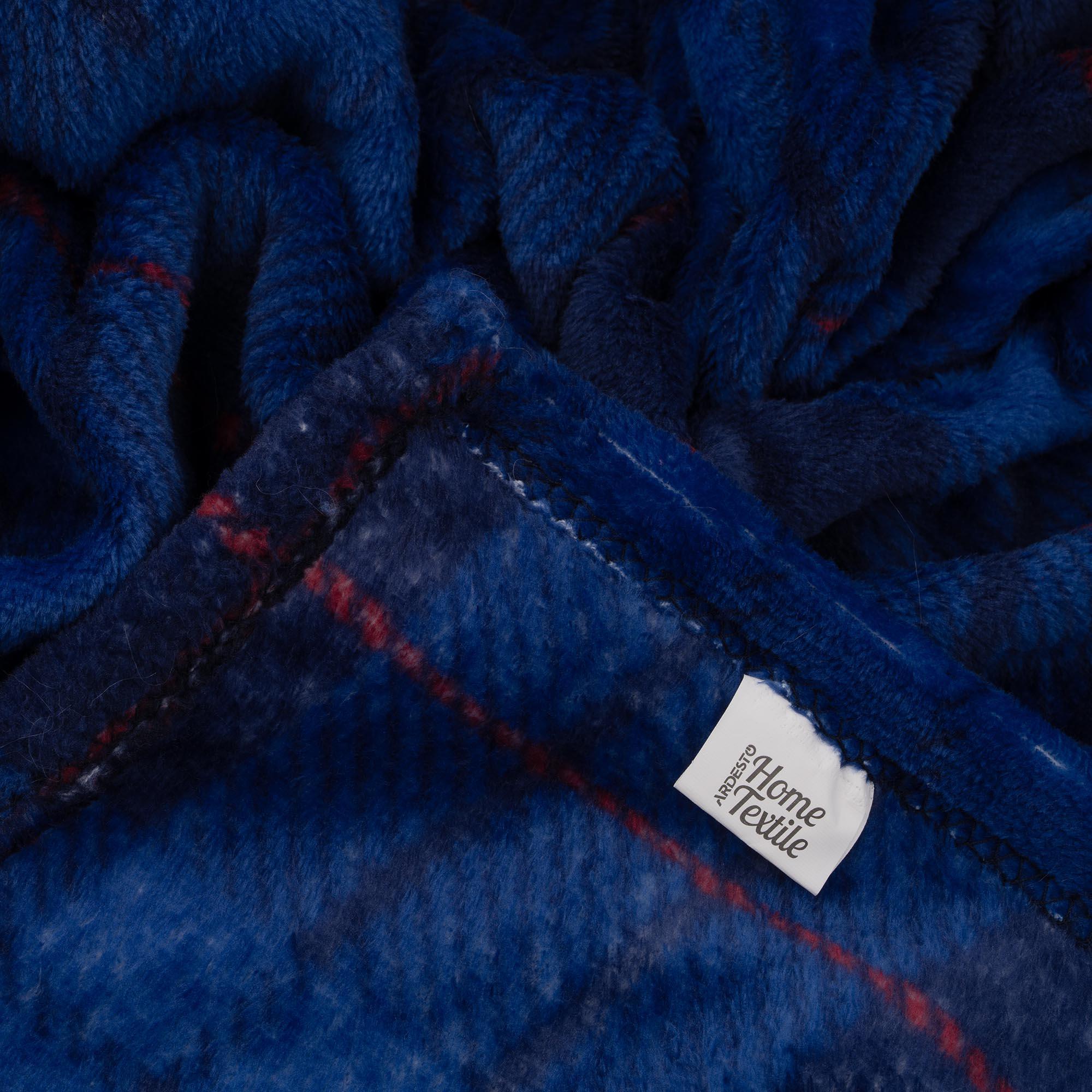 М’який плед у клітинку ARDESTO Flannel з виразною фактурою та фірмовою біркою