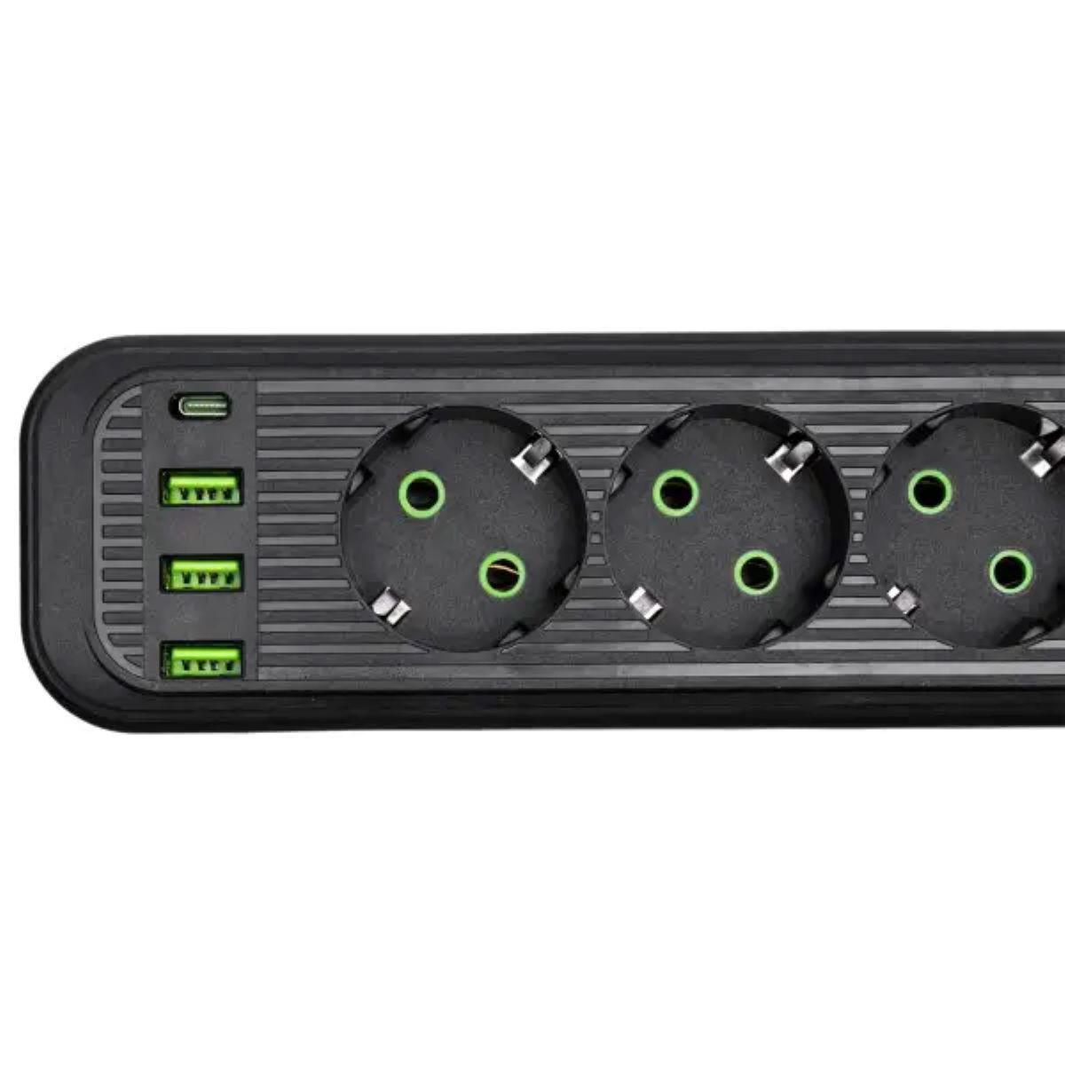 USB-C і три USB-A порти мережевого фільтра для заряджання гаджетів
