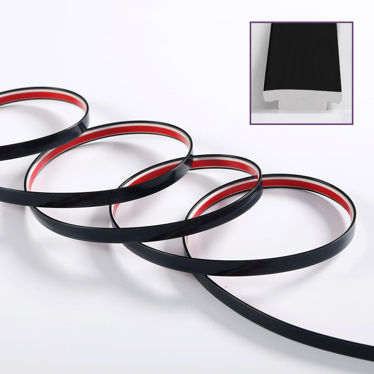 Рулон самоклеющегося черного молдинга ПВХ 3000 мм с клеевым слоем — самоклеющийся декоративный профиль 3000 мм