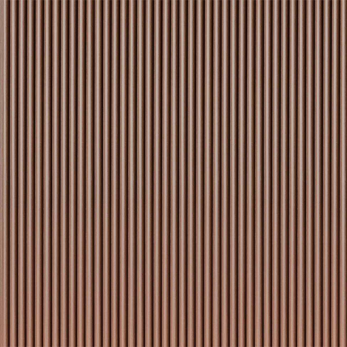 Крупный план влагостойкой поверхности рейки WPC с эффектом воды и текстурой под дерево