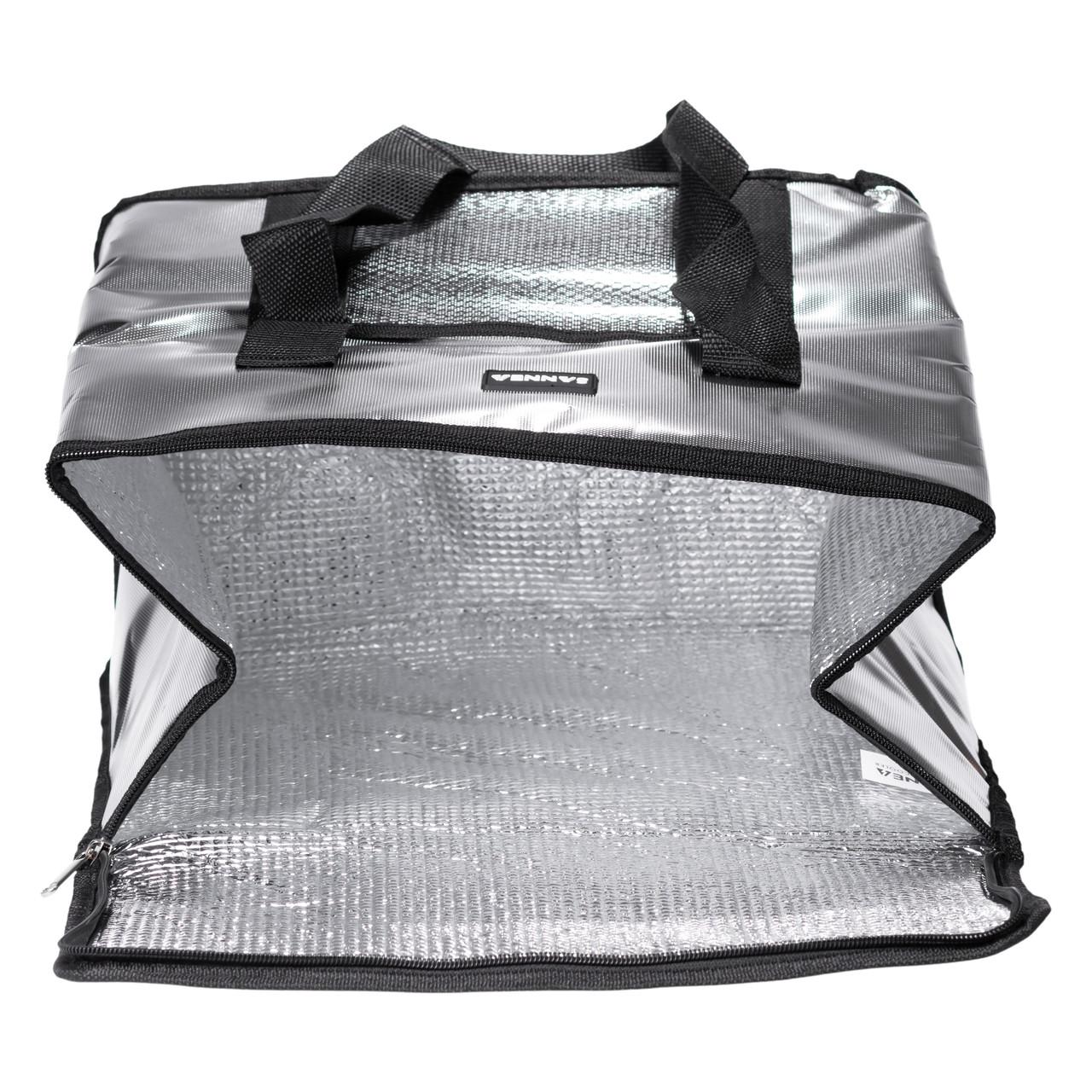 термосумка для напитков и еды 26 л — вид изнутри с фольгированным слоем