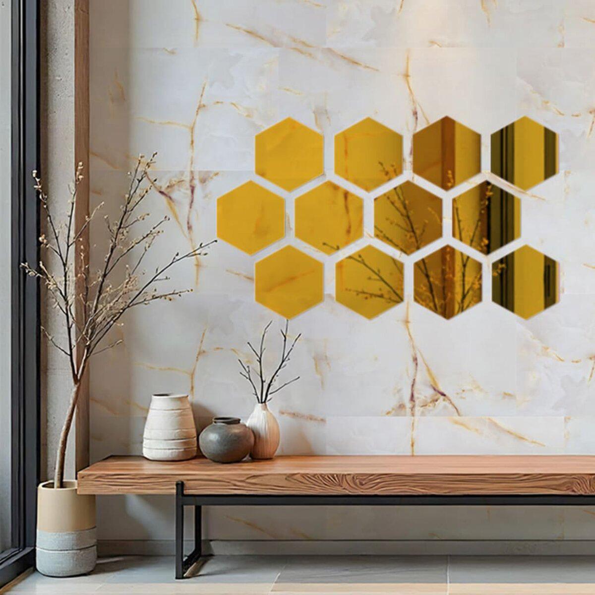 зеркальные акриловые наклейки 150x175 мм золотые шестиугольные в интерьере