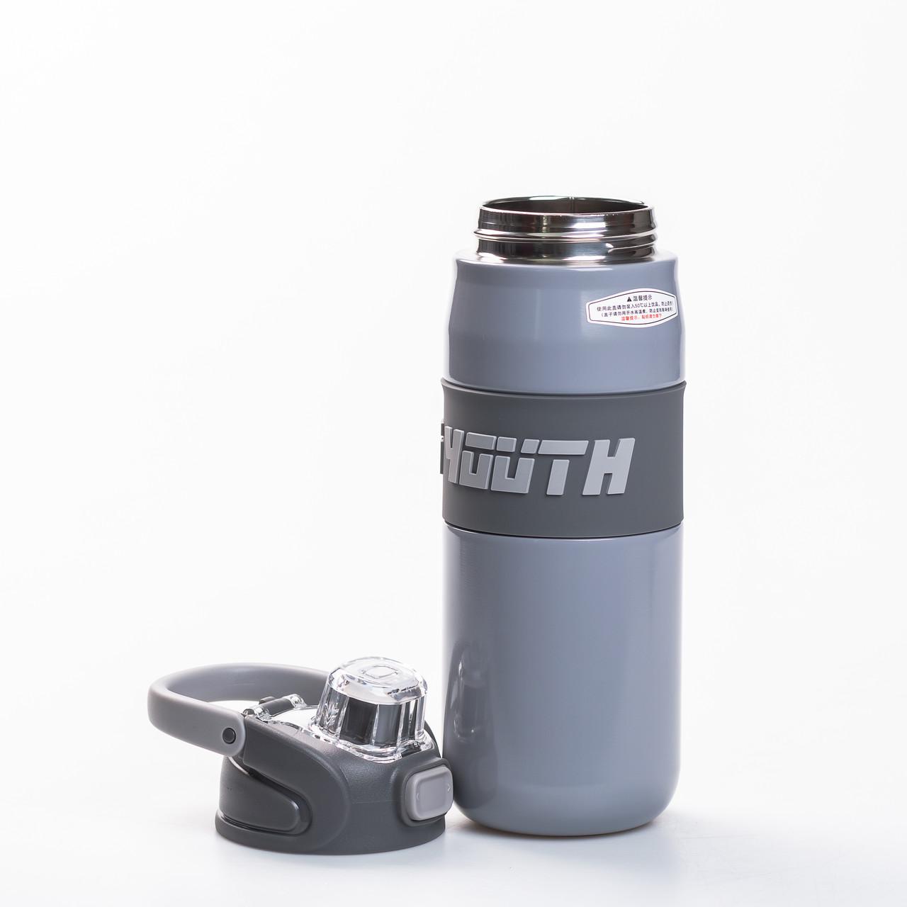 Термос с вакуумной изоляцией 680 мл в разборе, показан мундштук и крышка