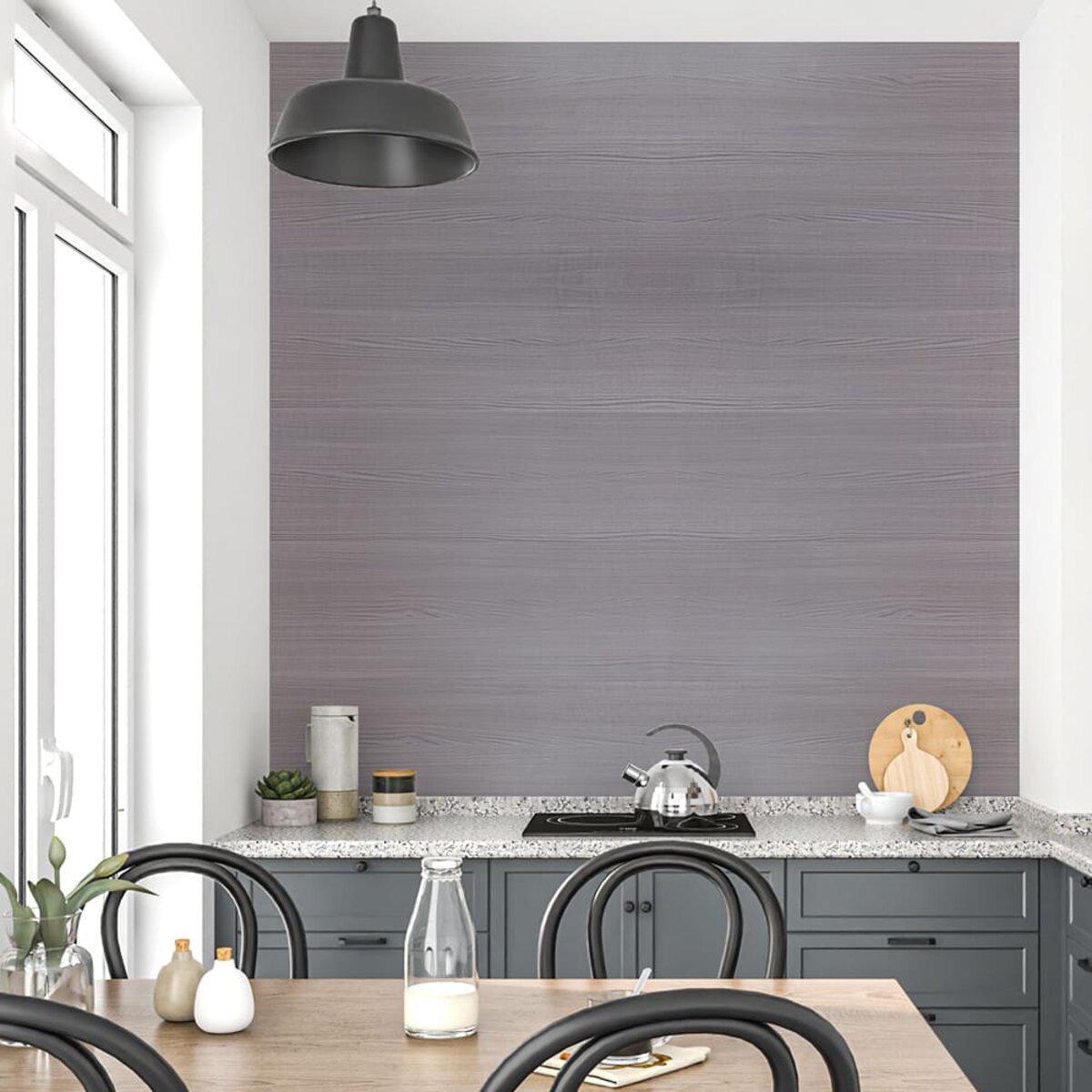 Виниловая рулонная плитка в интерьере кухни — декоративная ПВХ панель 600x3000 мм с имитацией дерева