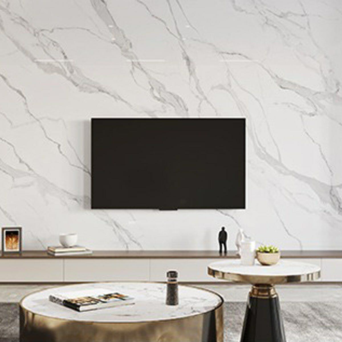 виниловая самоклеящаяся плитка под мрамор в интерьере 3600x2800 мм