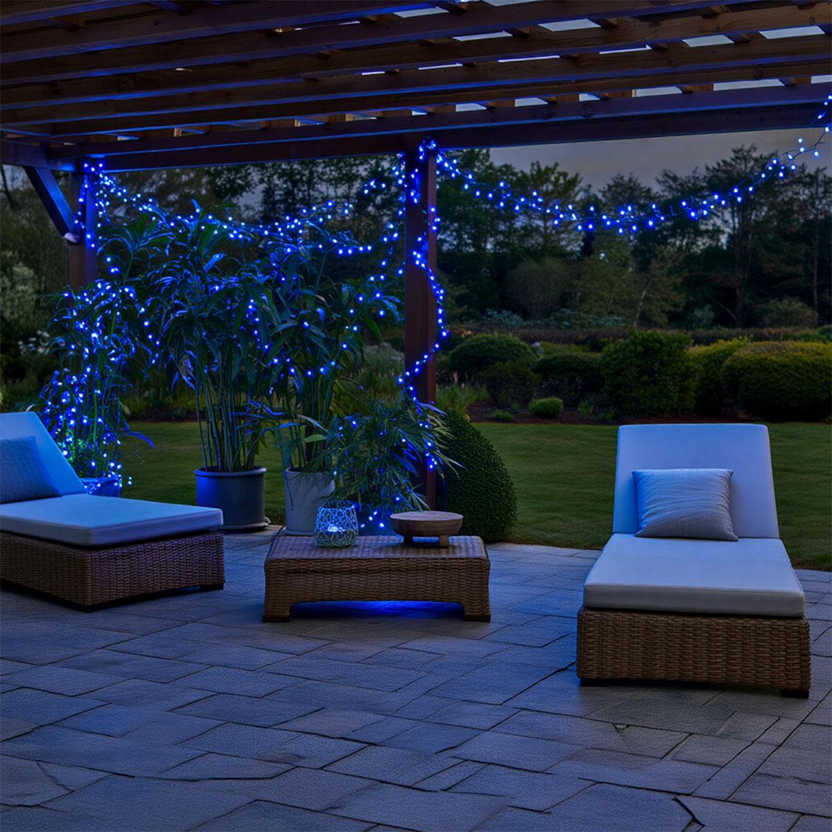 уличная светодиодная гирлянда 50 м синяя на веранде, декор террасы
