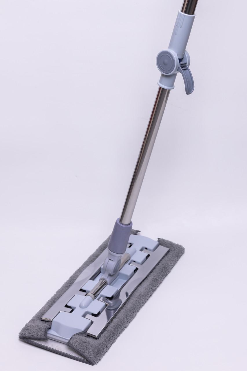 плоская швабра с поворотным шарниром и микрофиброй для влажной уборки